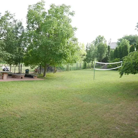 Laura Apartmanhaz Apartment