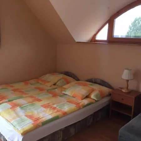 Laura Apartmanhaz * Balatonfured
